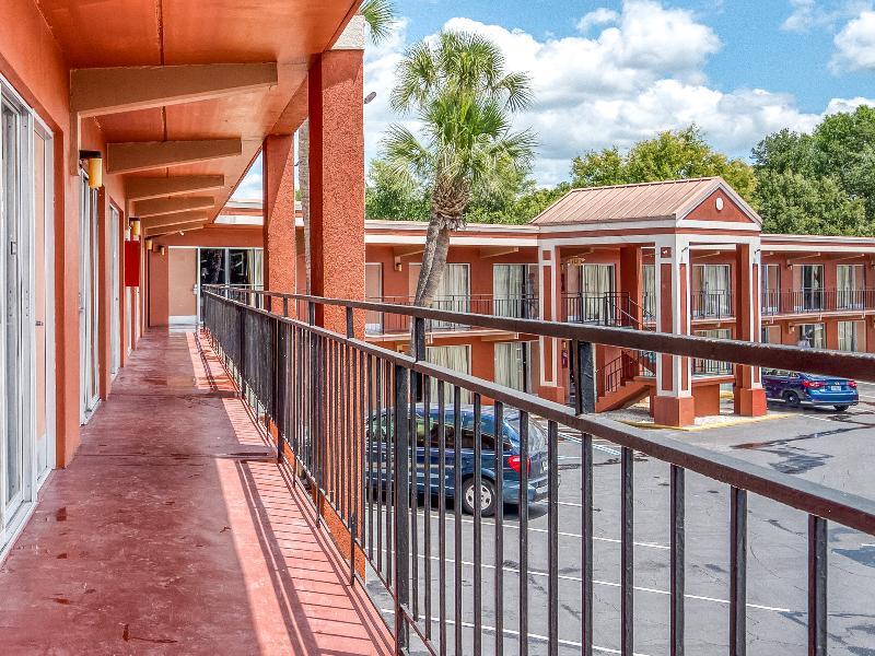 Oyo Hotel Mustang Silver Spring Fl Silver Springs Exterior photo